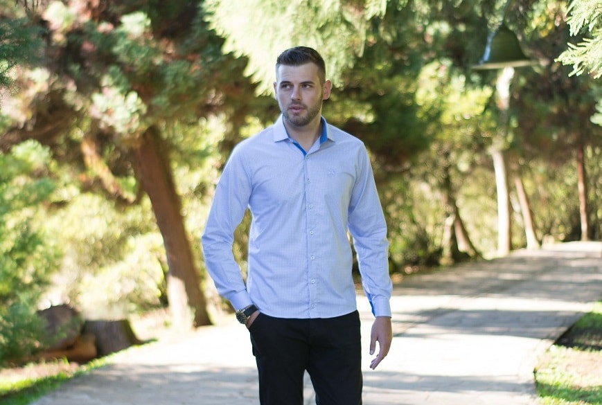 Camisa Argali Poá Azul e Vermelho